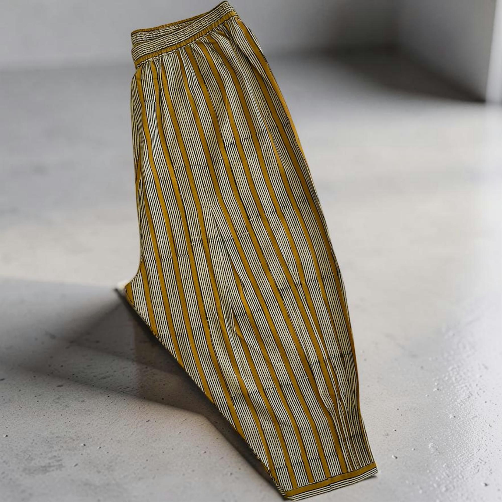 Pleated Comfort Pant with Hand Block Print