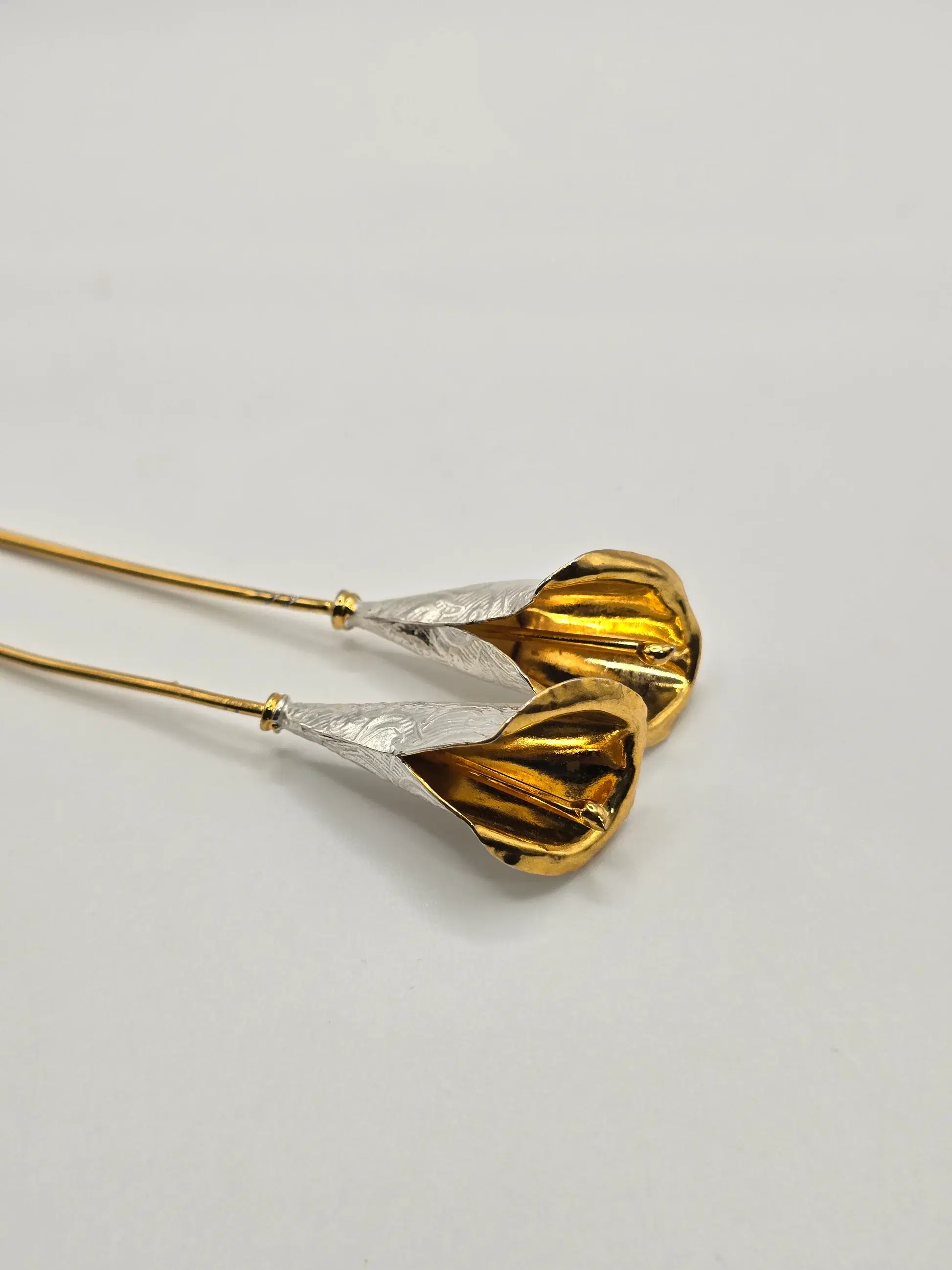 Real Silver Calla Lily Flowers - Handcrafted Decorative Silver Blooms Bouquet flowers -38000