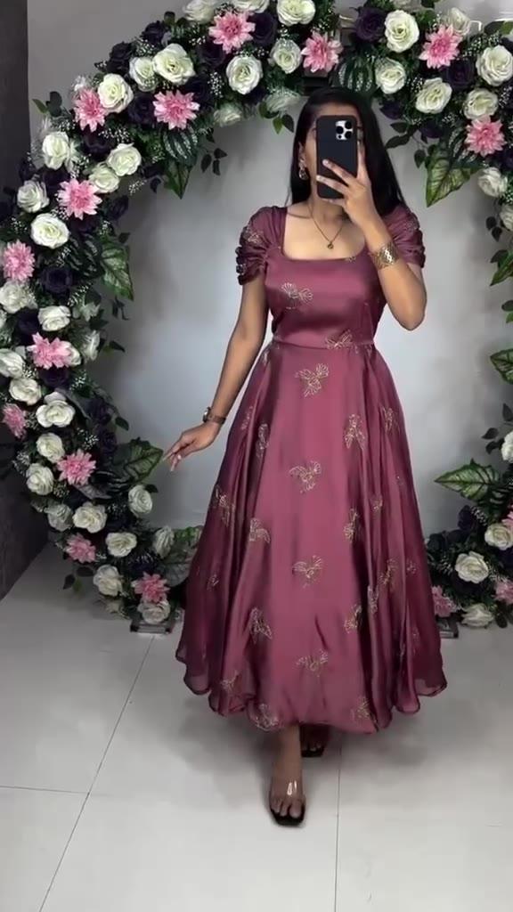 1789836814maxi.jpg