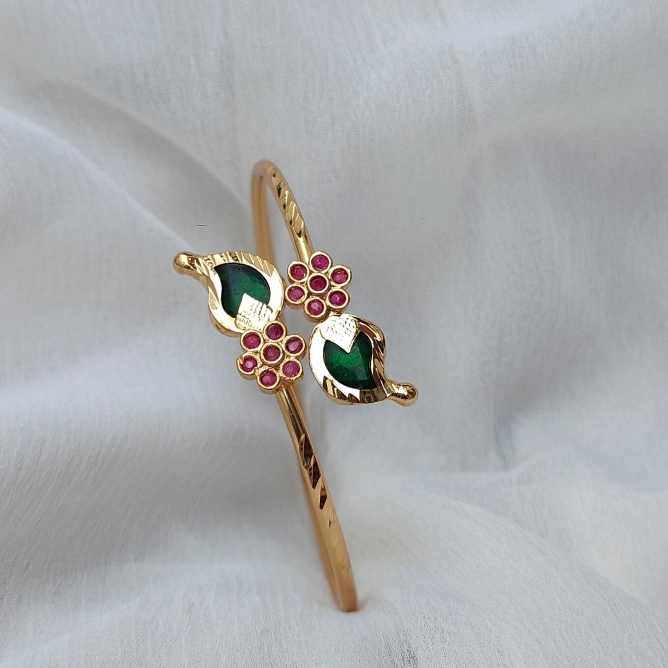 Kerala Style Palakka Kada Bracelet – Traditional Gold Polish Jewellery Kerala Style Palakka Kada Bracelet – Traditional Gold Polish Jewellery